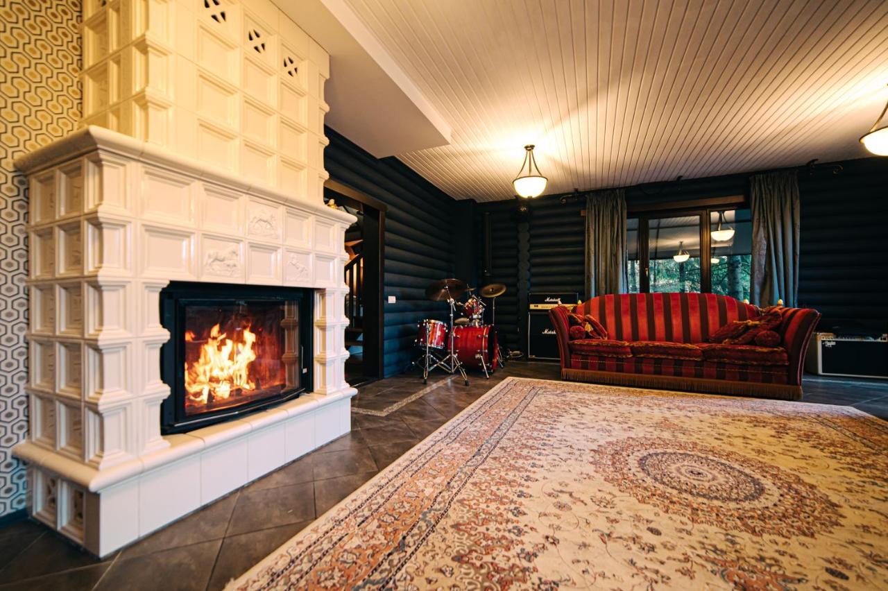 Chalet Melodiyagir Pilipets Exteriör bild